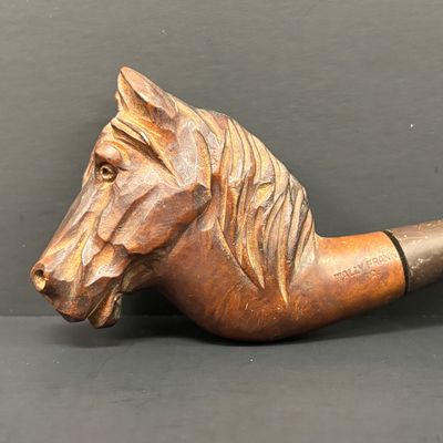 LOT 33: Wally Frank LTD Carved Wood Horse Head Pipe with Scottish Terrier Metal Pipe Holder & Silent Butler