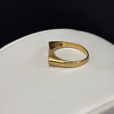 LOT 86: Vintage 10k Gold 'Angelea' Ring 1.8g - sz 8