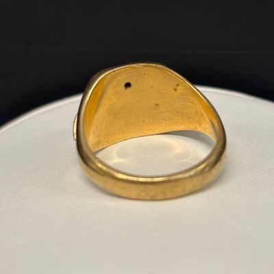 LOT 88: Vintage Diamond Chip and 14k Gold Masonic Ring 14.3g Sz 12