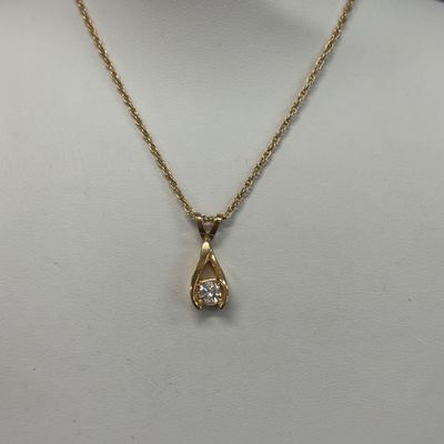 LOT 53: Diamond and 14K Gold Pendant on 14K Gold Chain 3.8gtw