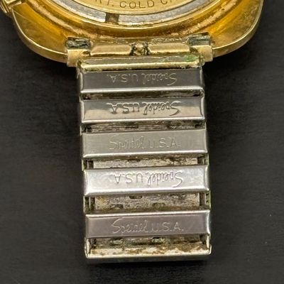 LOT 103: Bulova Accutron 14k Gold Case Watch F49271