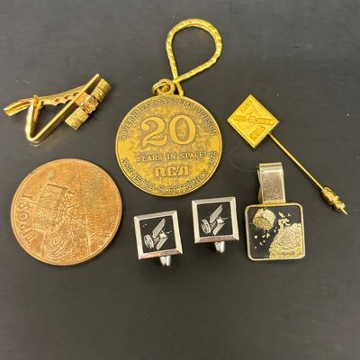 LOT 73: Vintage RCA Memorabilia: Patches, Tie Tacks, Tie Clips, Lapel Pins, Coasters, Pen