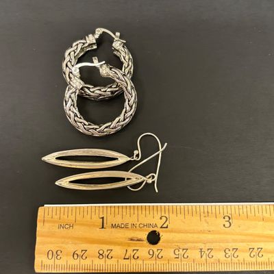 LOT 71: Silver-Tone Porcupine Quill Artisan Necklace with Costume Earrings