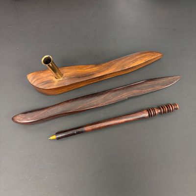 LOT 29: Collection of Vintage and Contemporary Pens