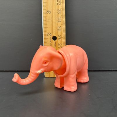 LOT 42: Vintage Quick Saver Books of Green Stamps, Photomatic Photo Booth Photos, Small Pink Plastic Bobble Head Elephant & More