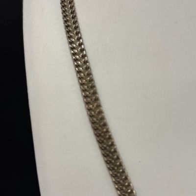 LOT 95: Vintage 925 Italy Sterling Silver Chain 23.7g
