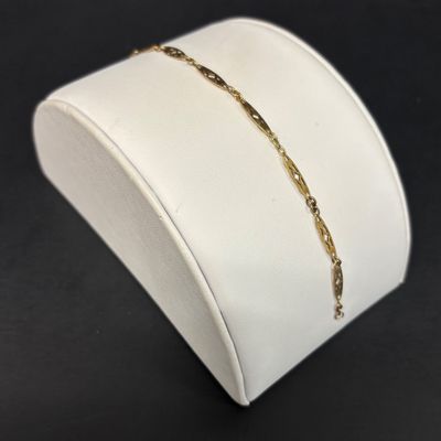 LOT 107: Vintage 14k Gold Bracelet 2.8g (Acid Tested)
