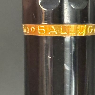 LOT 31: Collection of Vintage Pens