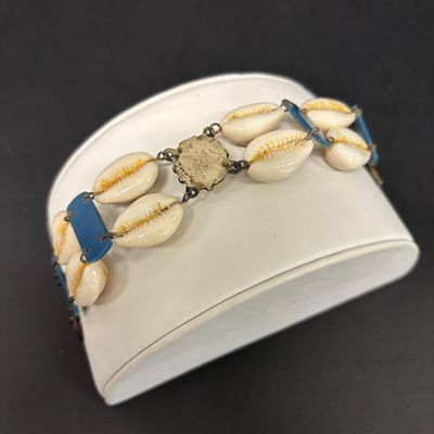 LOT 49: Vintique Cowrie Shell Bracelet Circa 1930 - 1940s