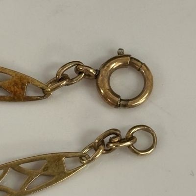LOT 107: Vintage 14k Gold Bracelet 2.8g (Acid Tested)
