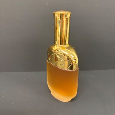 LOT 28: New/Old Stock White Diamonds 5.3Oz Body Powder, Calais Cologne Spray, Milk Glass Scotty Dog Perfume Bottle & Crystal Dish