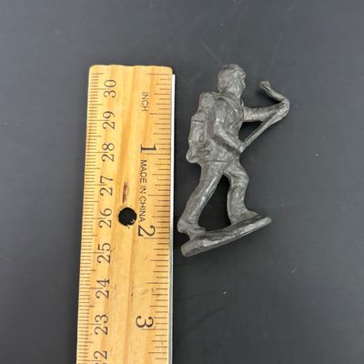 LOT 37: Tony Laina Leather Belt Buckle, USA-Themed Pins, US Mint Independence Hall Coins & More