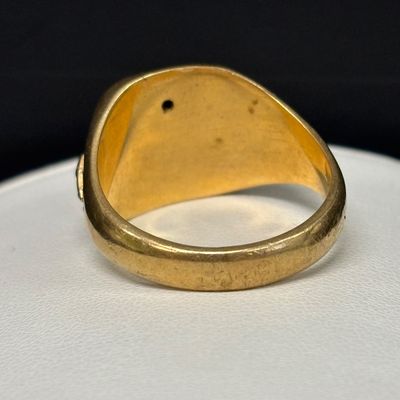 LOT 88: Vintage Diamond Chip and 14k Gold Masonic Ring 14.3g Sz 12