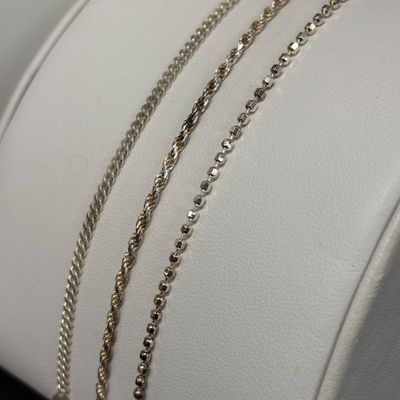 LOT 85: Sterling 925 Jewelry Collection - (3) Anklets 7.6g, Pendant Necklace 3.0gtw & Filigree Ring 3.0gtw Sz 9