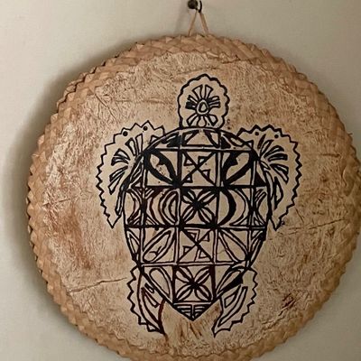 Hawaiian shield