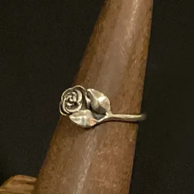 James Avery Sterling Dainty Rose Ring 