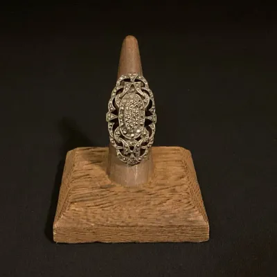 Sterling Silver Art Deco Ring with Marcasite Stones 
