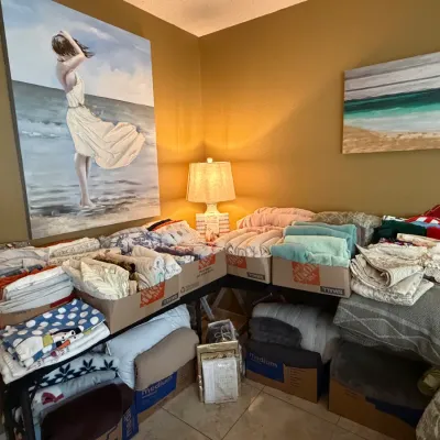 Sale Photo Thumbnail #102