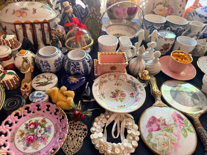 Sale Photo Thumbnail #137