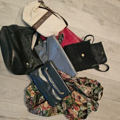 Sale Photo Thumbnail #128