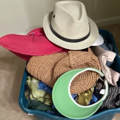 Scarves, Shawls And Hats
