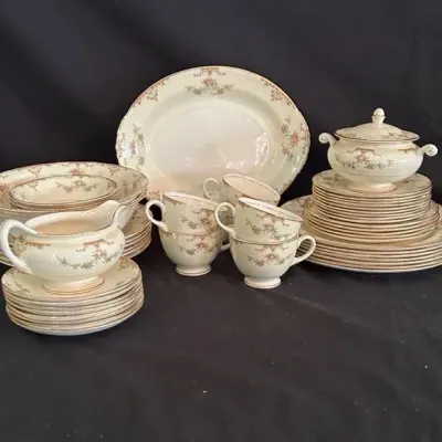 Homer Laughlin Eggshell Nautilus Dishes