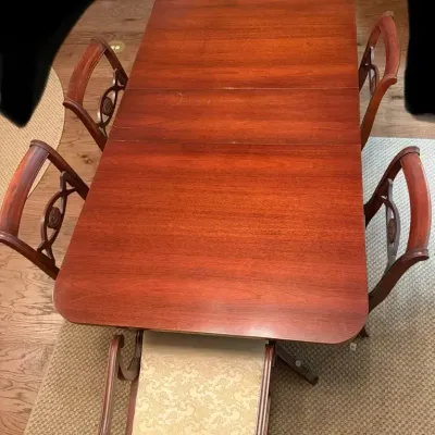 The Jefferson Wood Working Co. Dinning Table And Chairs