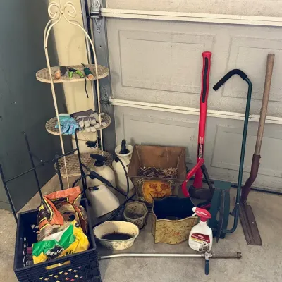Lawn And Garden Items 