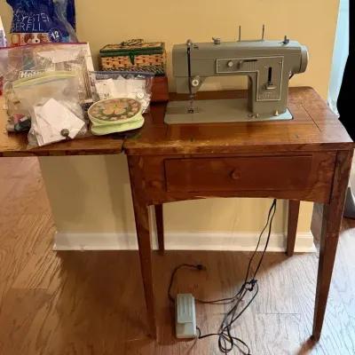 Sears Kenmore Sewing Machine Table With Accessories 