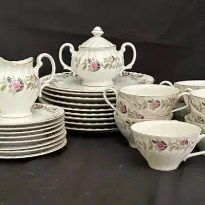 Creative Pink Rose Fine China