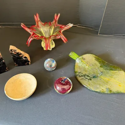 Decorative Art Glass Pieces, Paperweights & Bookends