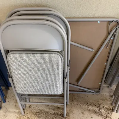 Folding Chairs And Table 