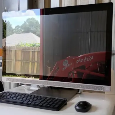 HP Pavillion All-in-One 27-a210