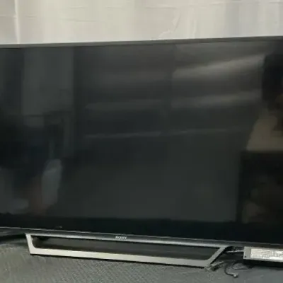 Sony 48” TV
