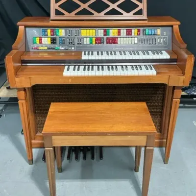 Lowery Symphonic Holiday Organ 