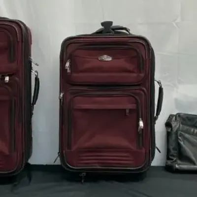 2 Ricardo Suitcases & The Shlepper Bag