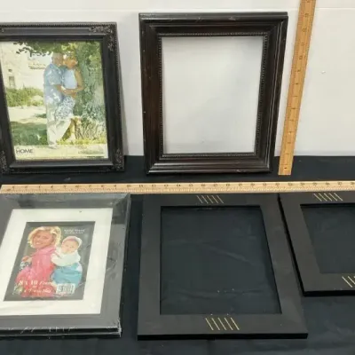 Picture Frames (6)