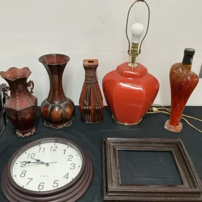 Room Decor And Ginger Jar Lamp