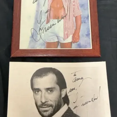 Lee Greenwood Signed Photos