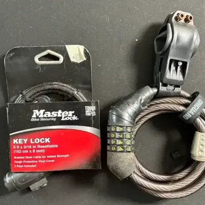 Bicycle Lock Lot – Master Lock Key Cable Lock & Combination Cable Lock