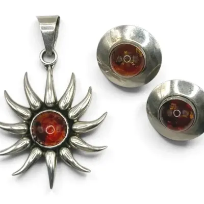 .925 Sterling Silver & Baltic Amber Sunburst Pendant and Earrings (27.36g Total)