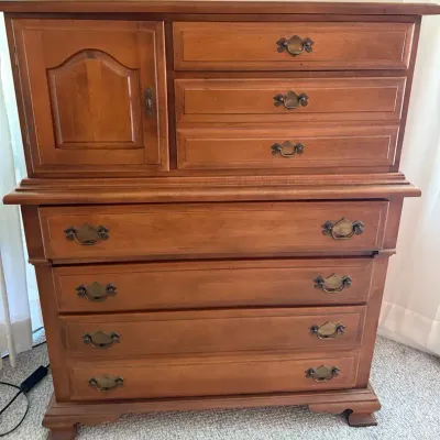 Pleasant valley highboy Dresser