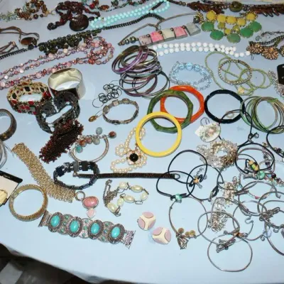 Sale Photo Thumbnail #246