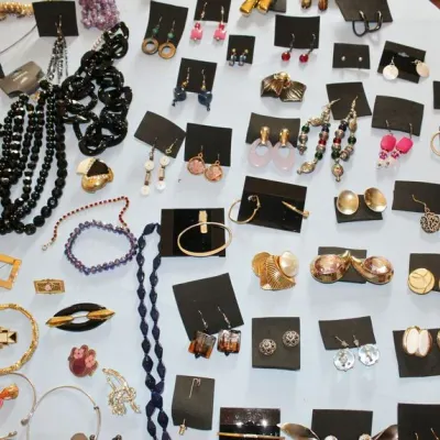 Sale Photo Thumbnail #203