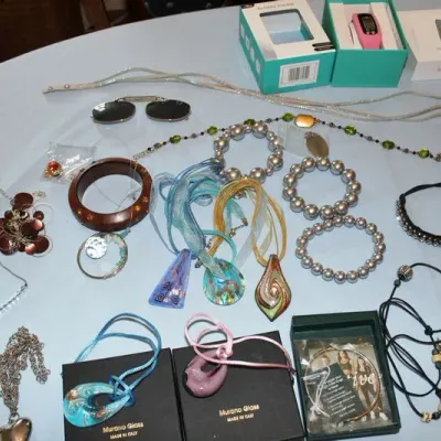 Sale Photo Thumbnail #138