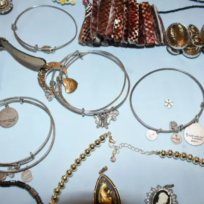 Sale Photo Thumbnail #120