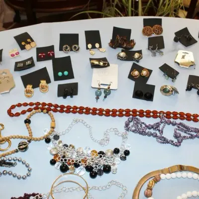 Sale Photo Thumbnail #218
