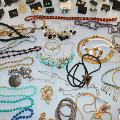 Sale Photo Thumbnail #217