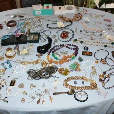 Sale Photo Thumbnail #131