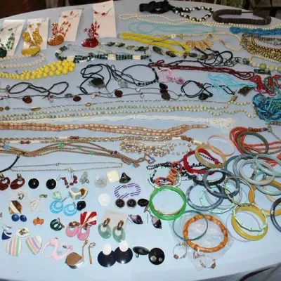 Sale Photo Thumbnail #248